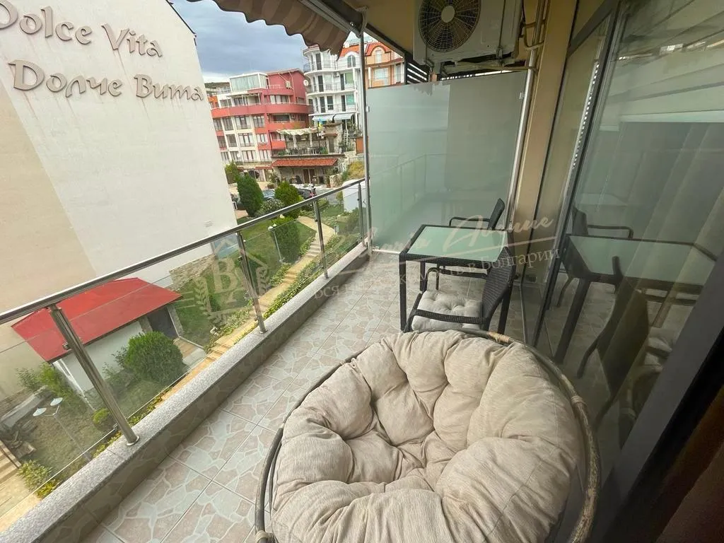 Апартамент с 1 спальней в комплексе на первой линии "Дольче Вита 2", Святой Влас