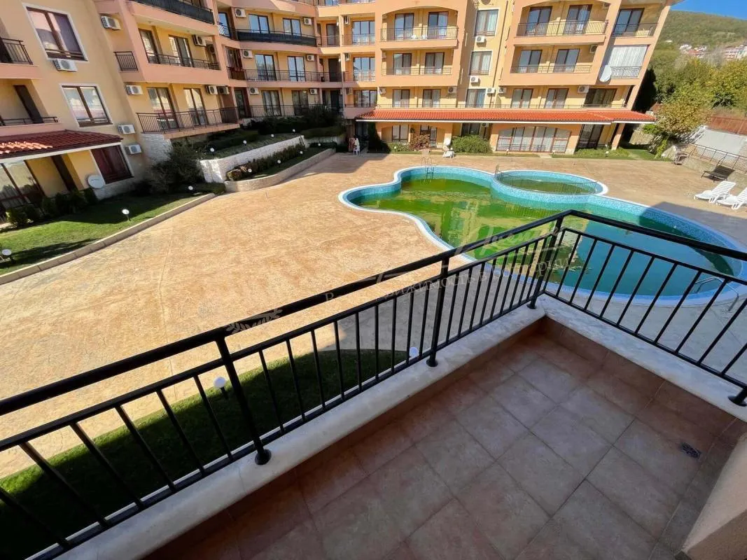 Трехкомнатный апартамент в "Скай Дримс", Святой Влас - 2 террасы, 2 санузла