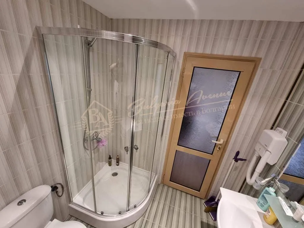 Светлый большой апартамент с 2 спальнями в комплексе "Авалон", Солнечный берег