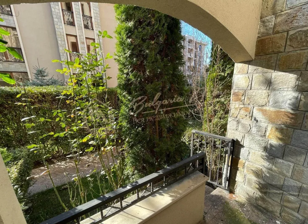 Квартира с 4 спальнями в Каскадас Солнечный берег