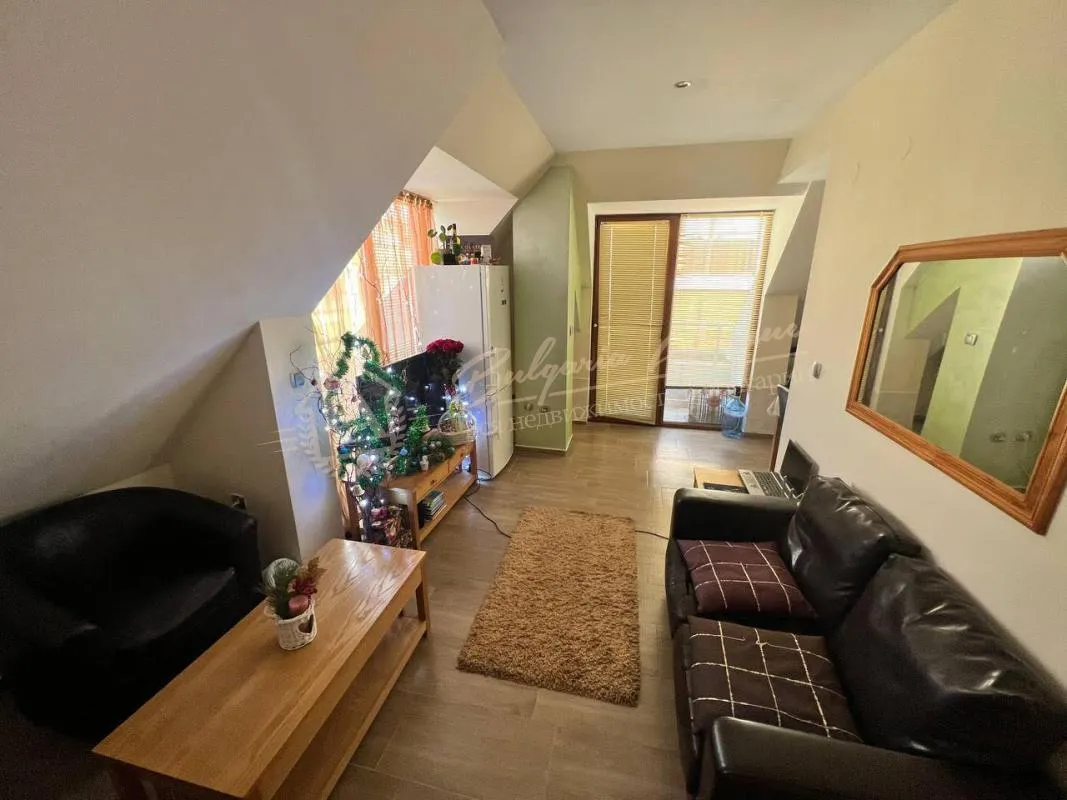 Апартамент в комплексе "Нов Изгрев", курорт Святой Влас, 300 м от пляжа