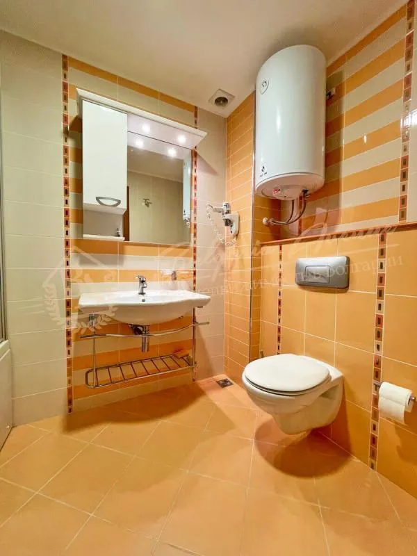 Апартамент с 1 спальней в комплексе "Эмеральд Резорт", курортный поселок Равда