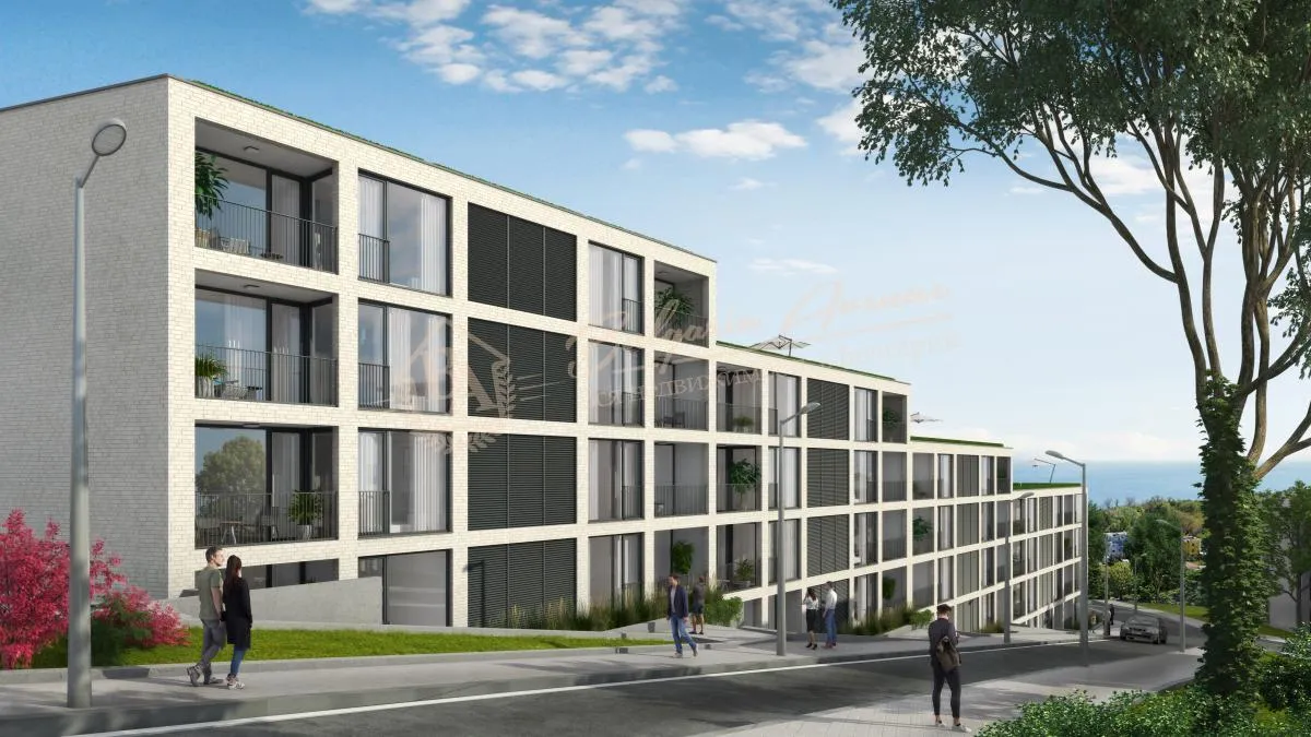 Видовой апартамент с 2 спальнями в Бриз, г.Варна