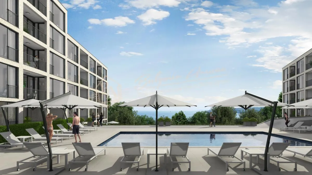 Видовой апартамент с 2 спальнями в Бриз, г.Варна