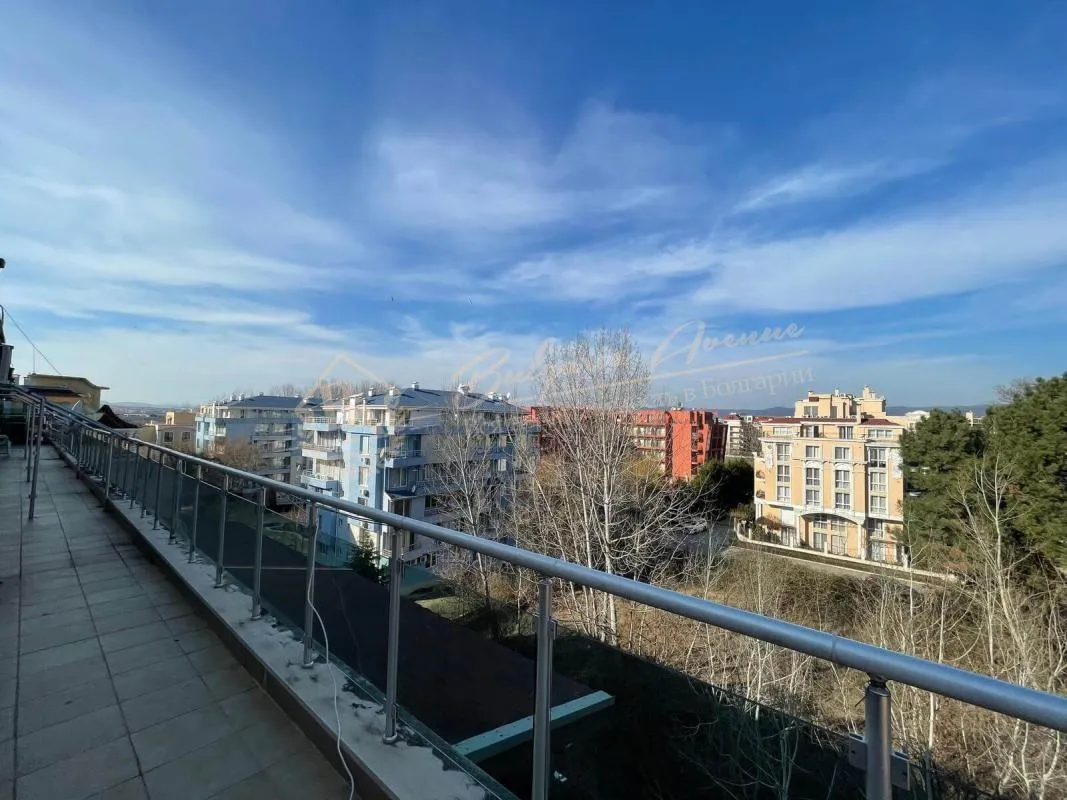 Большая студия в комплексе "Амадеус 11", Солнечный берег