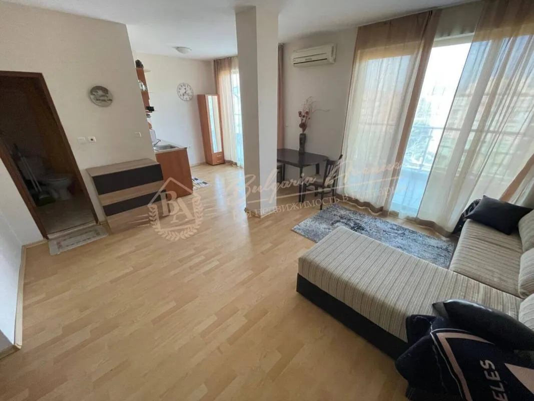 Большая студия в комплексе "Амадеус 11", Солнечный берег