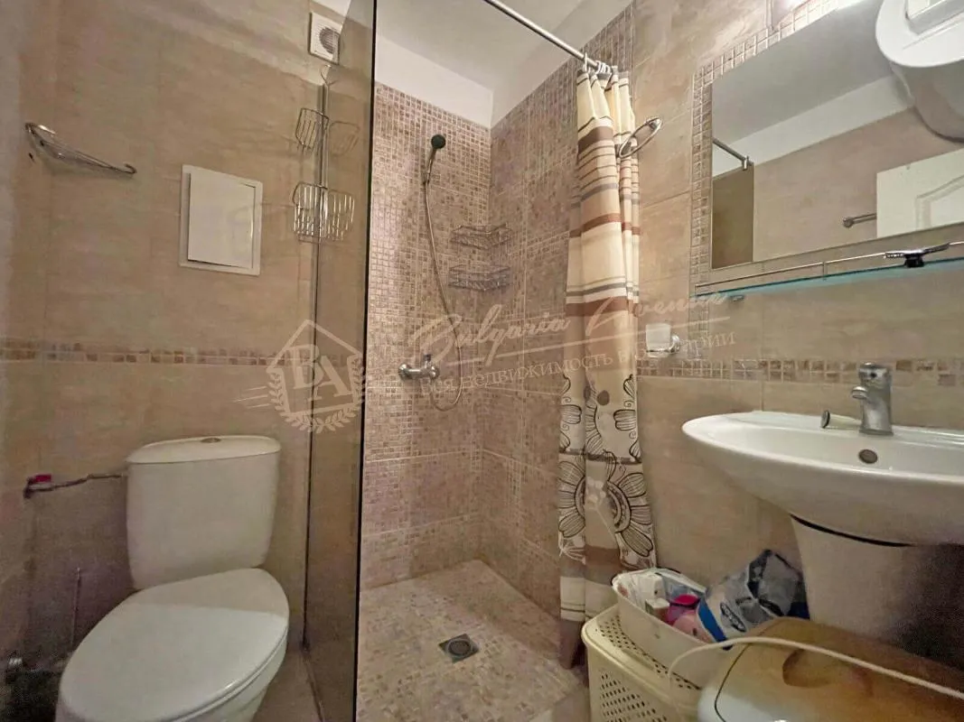 Апартамент с 1 спальней в комплексе Rainbow 4, Солнечный берег - вид на море, большая терраса