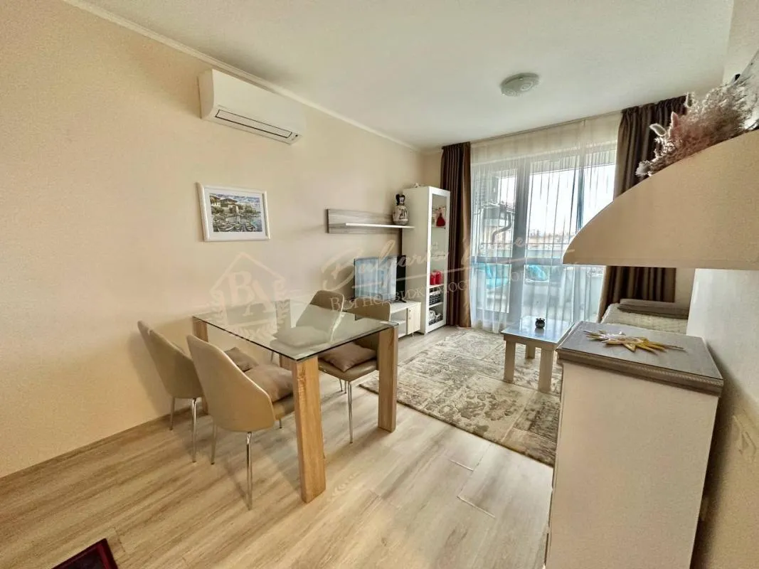 Эксклюзивное предложение - двухкомнатная квартира в комплексе "Посейдон", Несебр