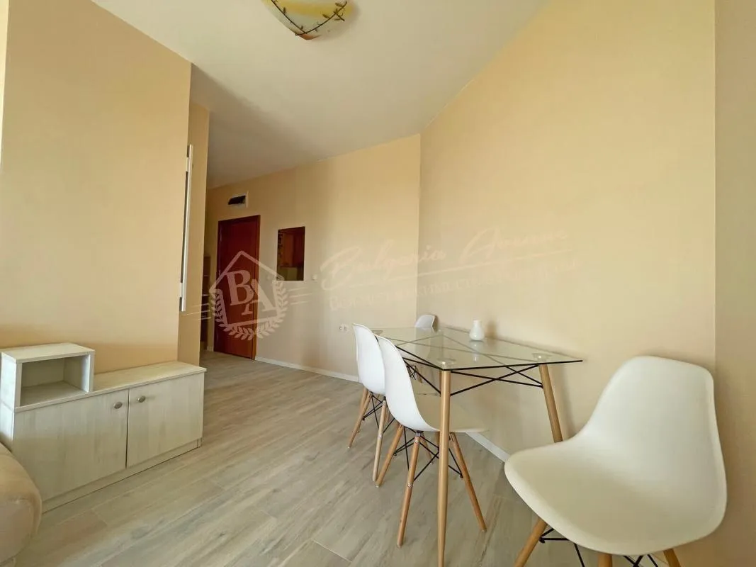 Апартамент с 1 спальней в комплексе Seasons, Солнечный берег