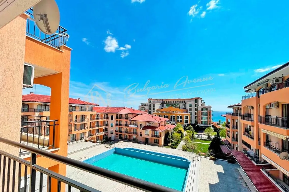 Апартамент с 1 спальней в комплексе Star Dreams, Святой Влас - вид на море, 2 балкона