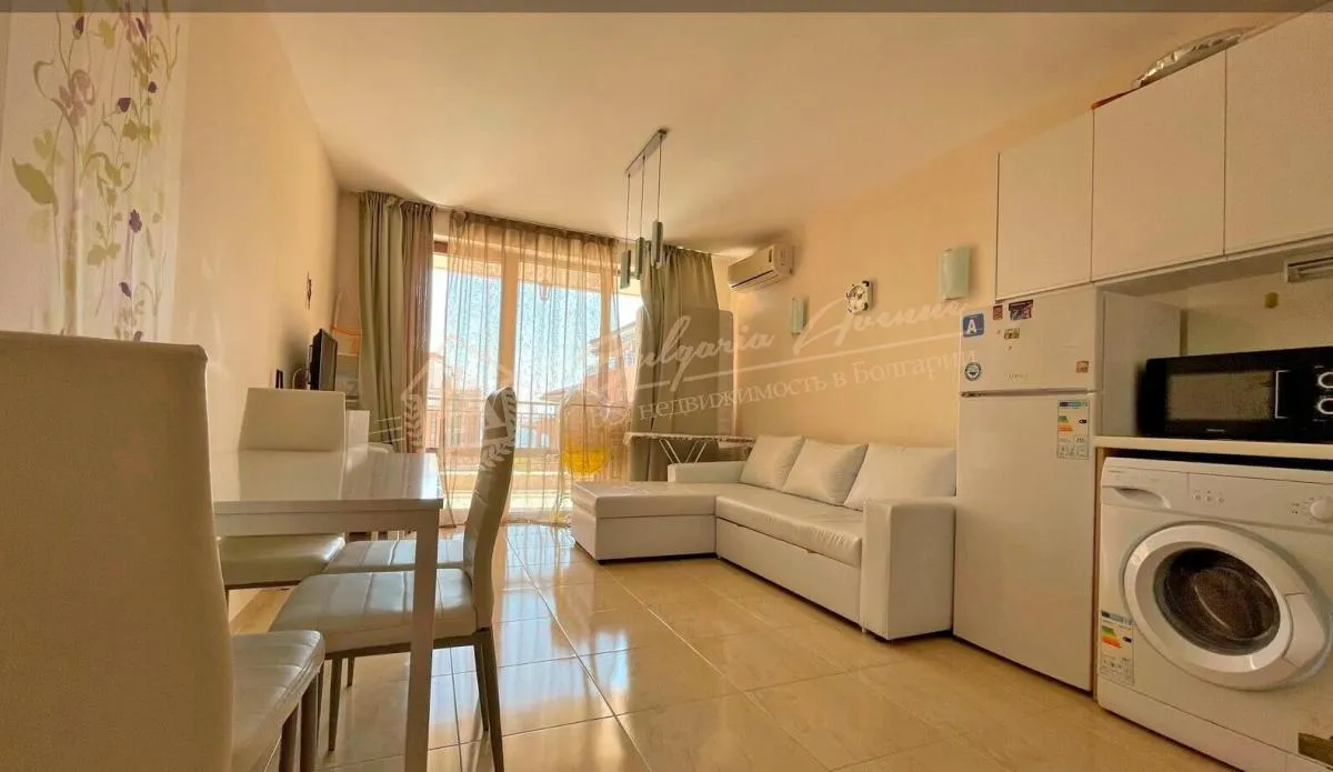 Апартамент с 1 спальней в комплексе Star Dreams, Святой Влас - вид на море, 2 балкона