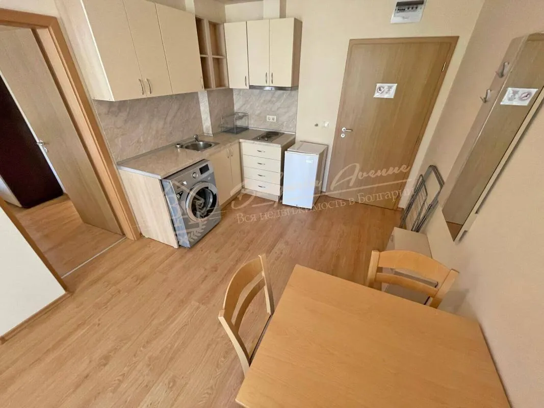 Апартамент с 1 спальней в комплексе "Сезоны", Солнечный берег - вид на сад