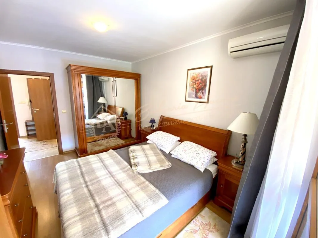 Двухкомнатный апартамент в комплексе Vigo, Несебр