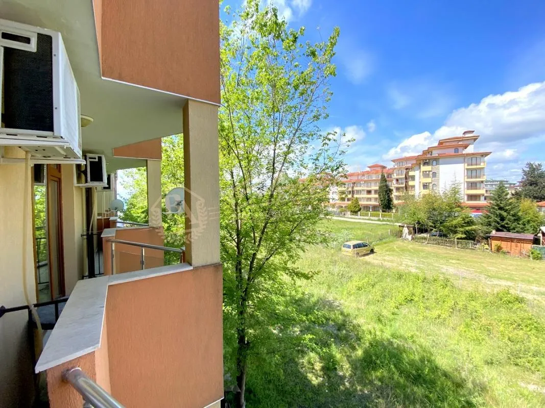 Квартира-студия у моря в комплексе "Палм Марина",  Равда