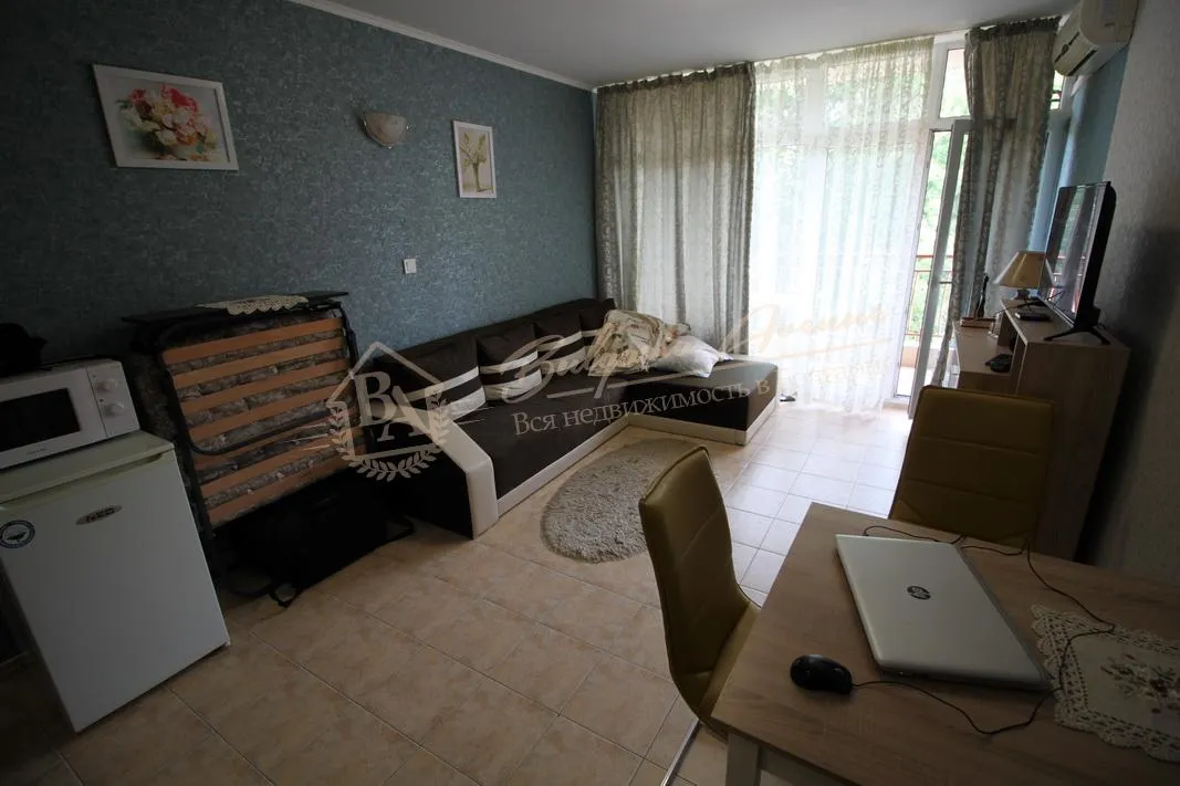 Просторная, меблированная студия в Анита комплексе в к.Солнечный Берег