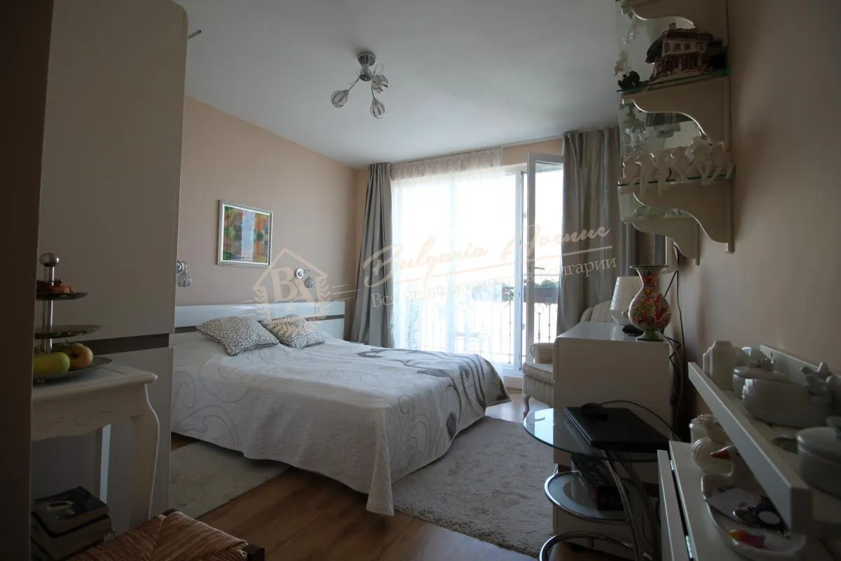 Красиво меблированная студия в закрытом комплексе в к.Солнечный Берег