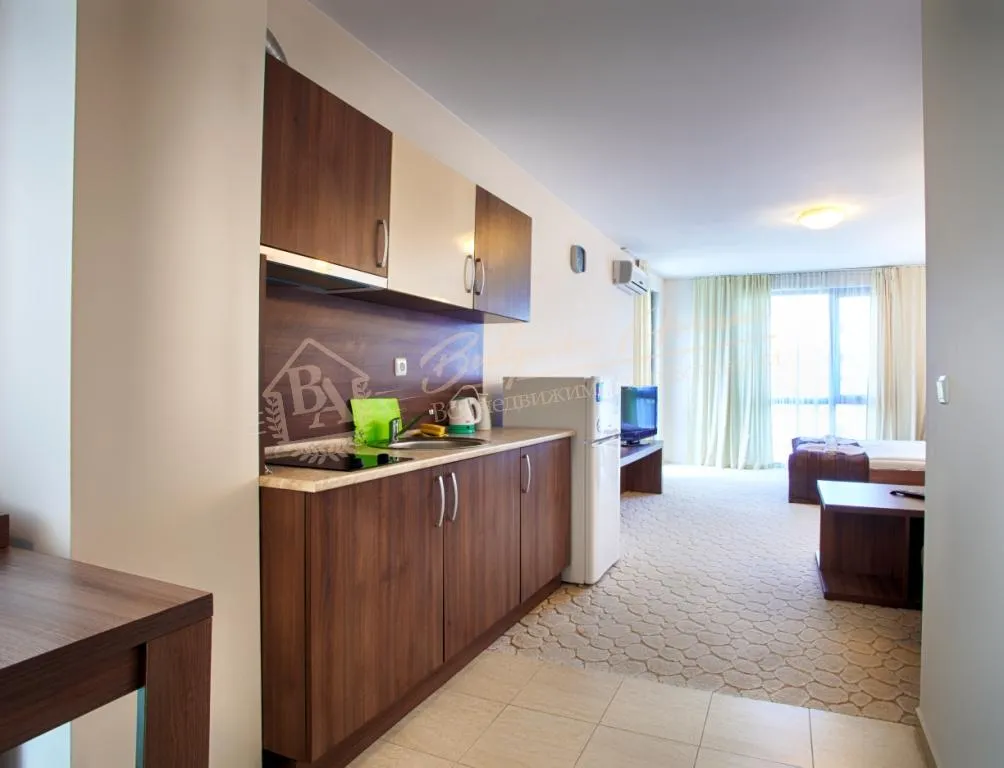 Студия в закрытом комплексе у моря, к. Солненчый Берег