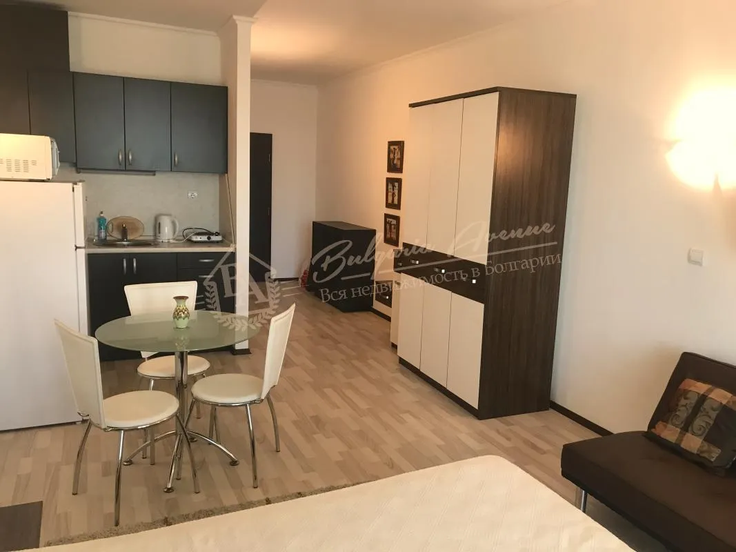 Уютная, просторная квартира в 120 м от моря в к.Солнечный Берег