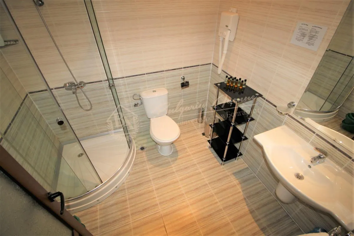 Просторная студия на 2+1, вторая линия в Гренада в к.Солнечный Берег