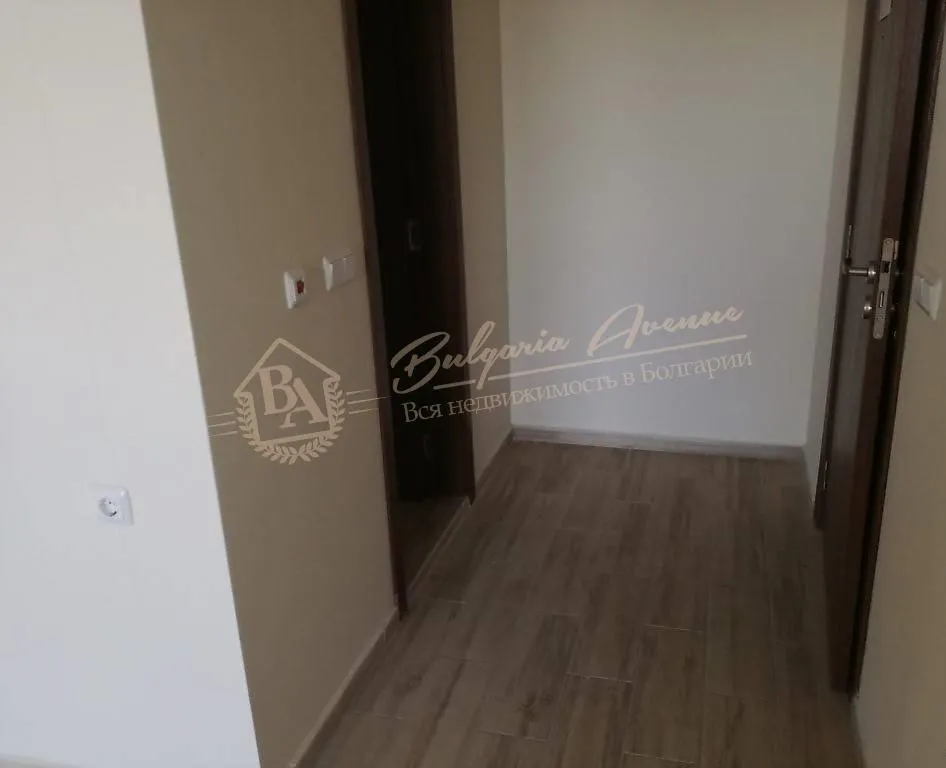 Новая однокомнатная квартира в метрах от пляжа в Равде