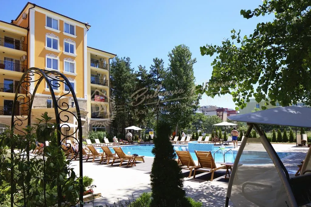 Дизайнерская студия в закрытом комплексе у моря, к.Солненчый Берег