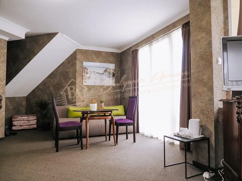 Работающий, семейный отель в самом центре Морской столицы г.Варна