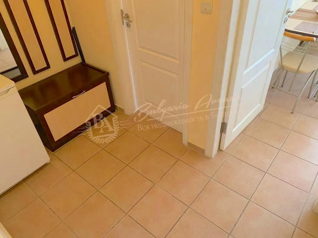 Просторный апартамент с 1 спальней у моря, к.Солнечный Берег