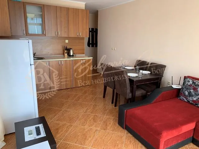 Меблированный апартамент с 1 спальней в 120 м от моря, г.Св.Влас