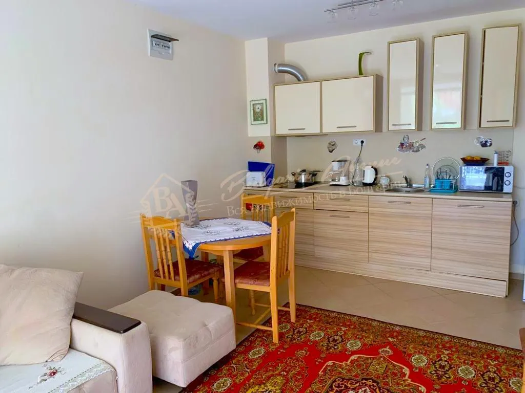 Двухкомнатная квартира с мебелью на море в к.Солненчый Берег