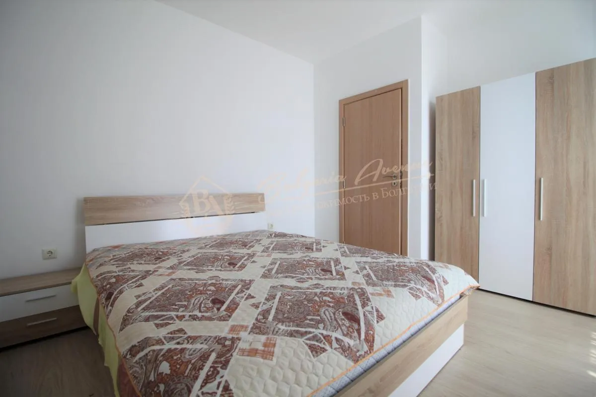 Апартамент с 1 спальней, с французскими окнами в к.Солнечный Берег