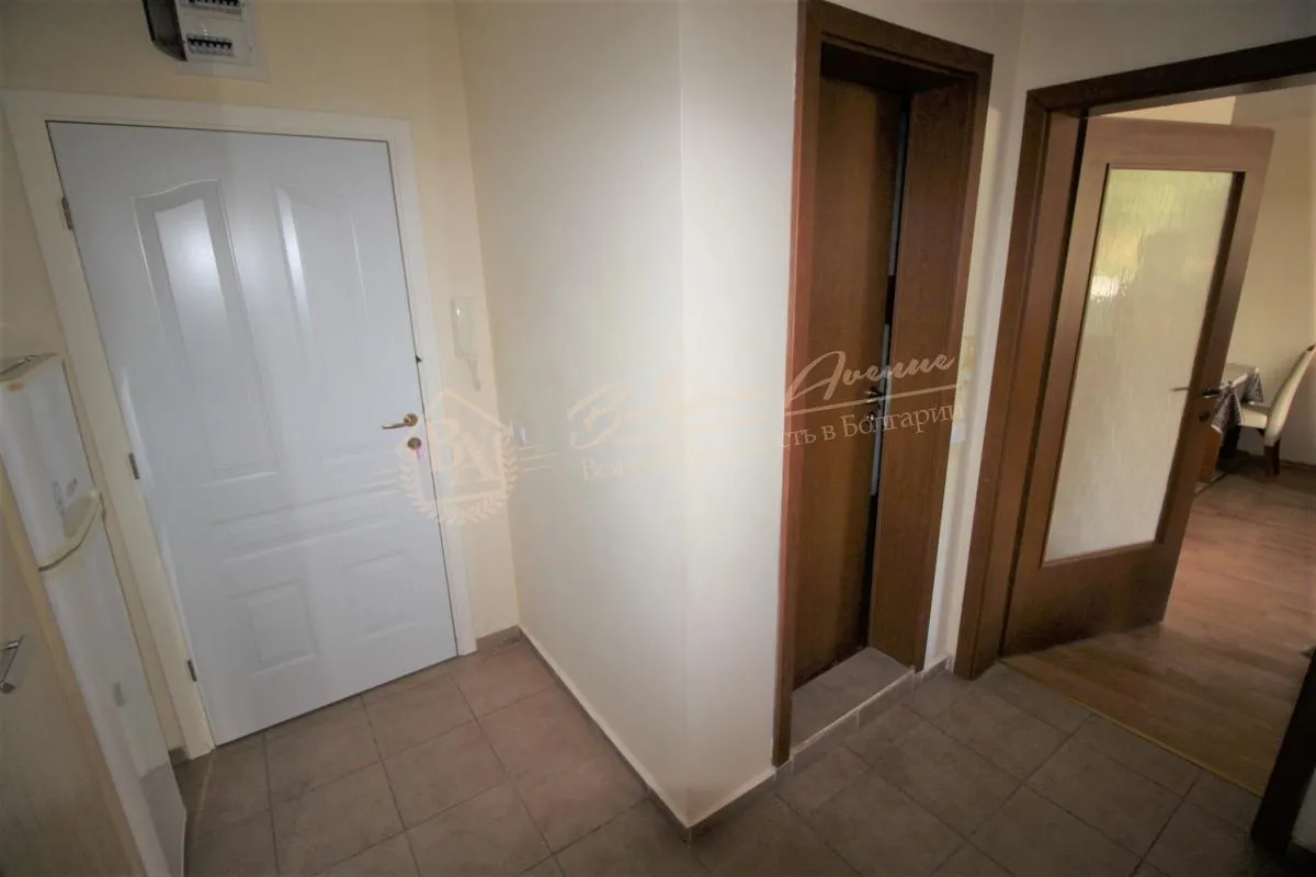 Двухкомнатная квартира в комплексе у моря в 100 м от пляжа, г.Святой Влас