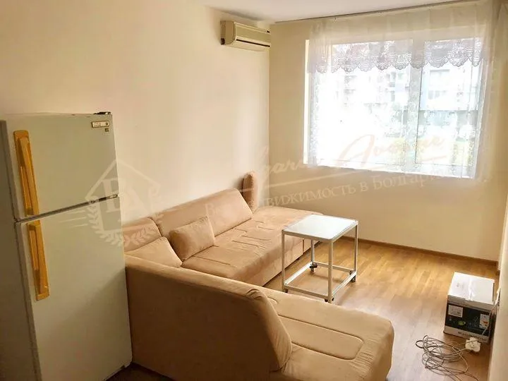 Двухкомнатная квартира с мебелью, без платы за обслуживание в г.Несебр