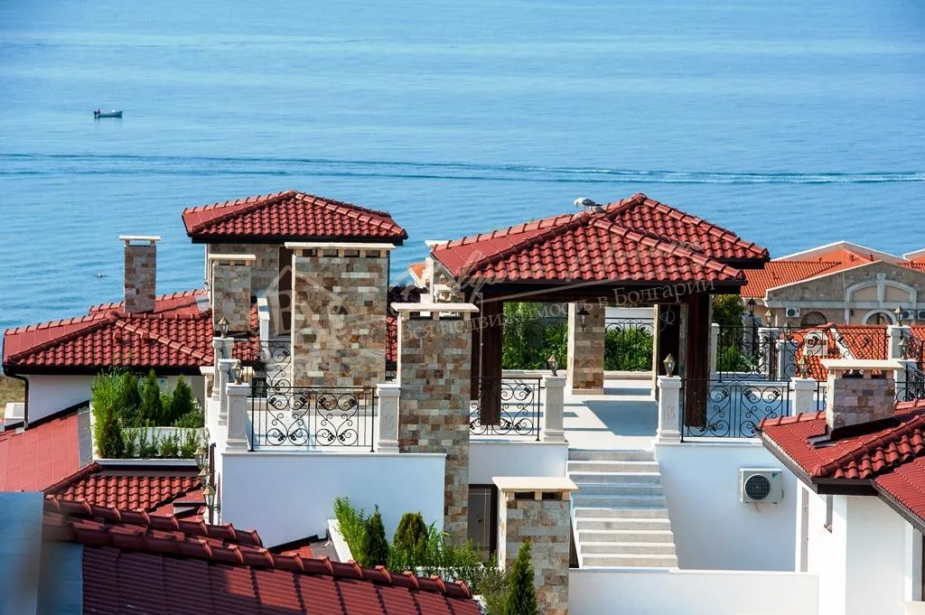 Апартамент с 1 спальней в элитном жилом комплексе в 100 м от моря, г.Св.Влас