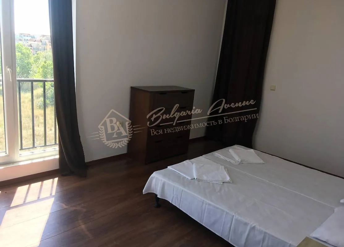 Просторная двухкомнатная квартира в закрытом комплексе, к.Солнечный берег