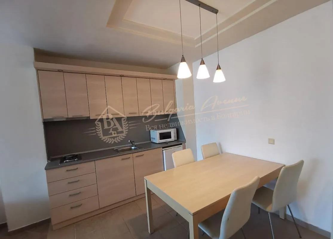 Двухкомнатная квартира с мебелью на первой линии в Green Life в г.Созополь