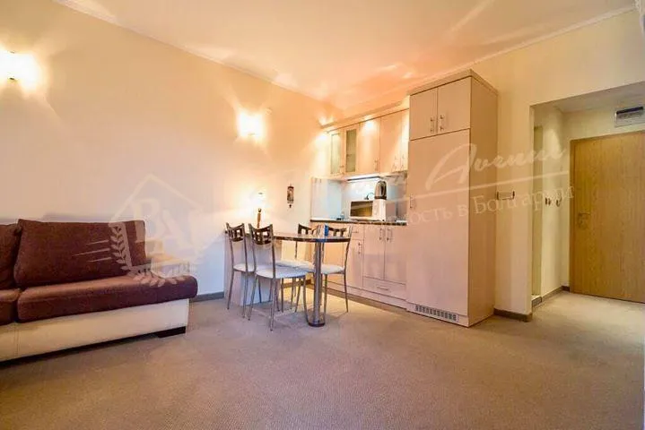 Двухкомнатная квартира на второй линии моря, к.Солнечный берег