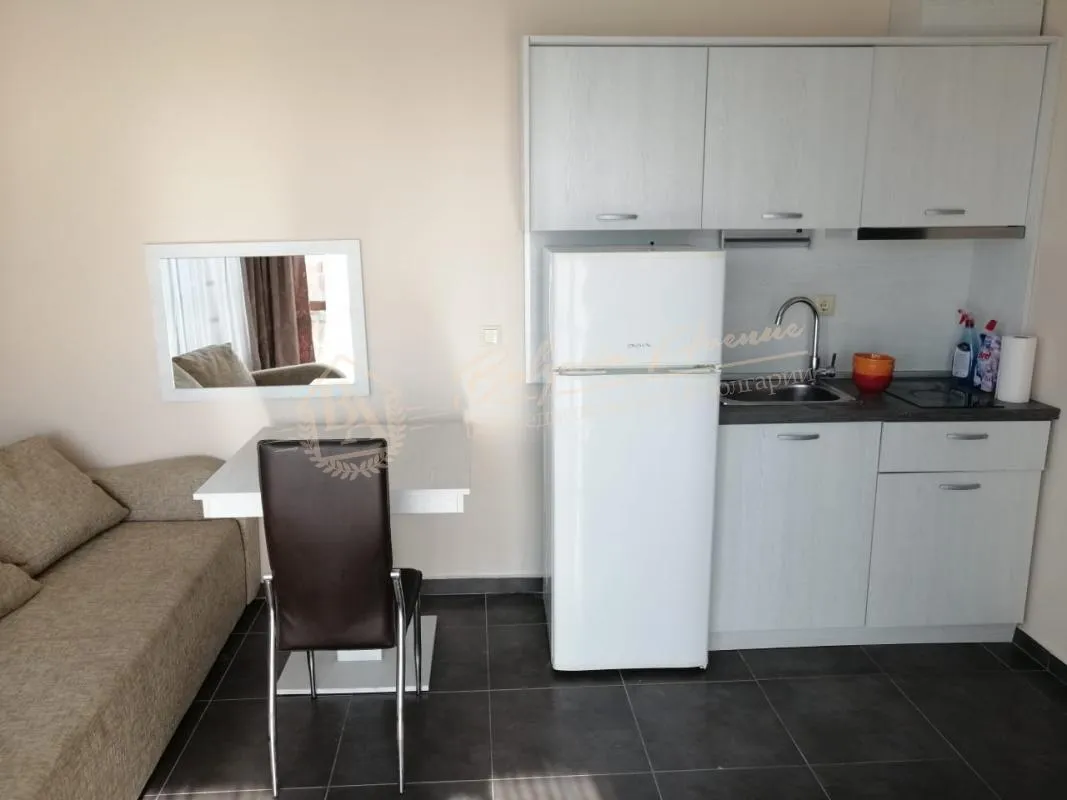 Апартамент с 1 спальней в закрытом комплексе в к.Солнечный берег