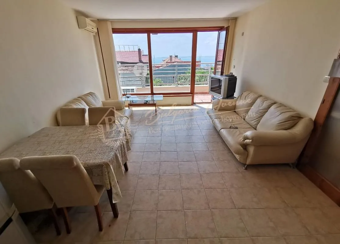 Квартира в жилом доме с видом на море в центральной части г.Святой Влас