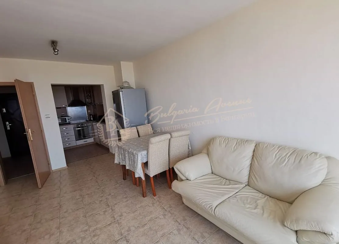 Квартира в жилом доме с видом на море в центральной части г.Святой Влас