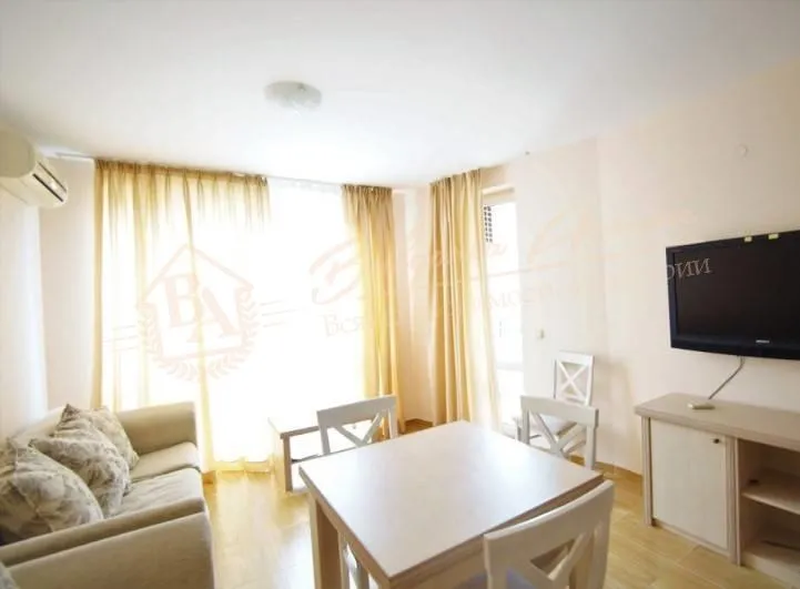 Двухкомнатная квартира в комплексе "Paradise Dreams" в г.Св.Влас