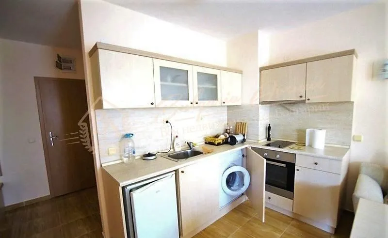 Двухкомнатная квартира в комплексе "Paradise Dreams" в г.Св.Влас