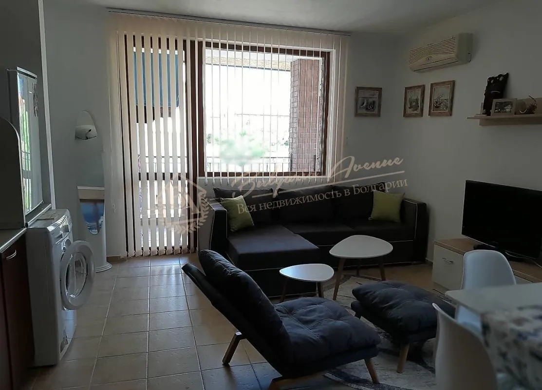 Стильная, двухкомнатная квартира в минуте от пляжа в Равде