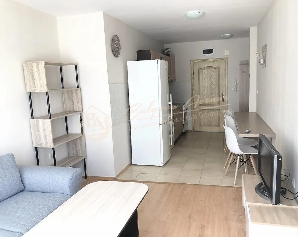 Меблированная двухкомнатная квартира у моря в г.Несебре