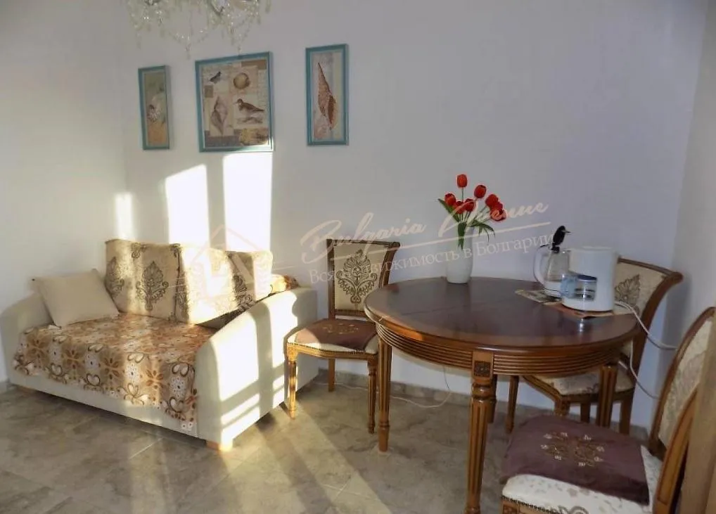 Квартира с 1 спальней без таксы поддержки в г.Несебър