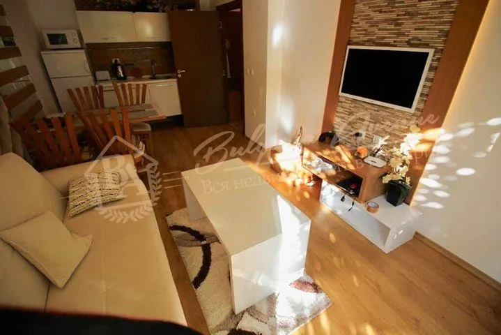 Двухкомнатная квартира в элитном комплексе на Солнечном берегу