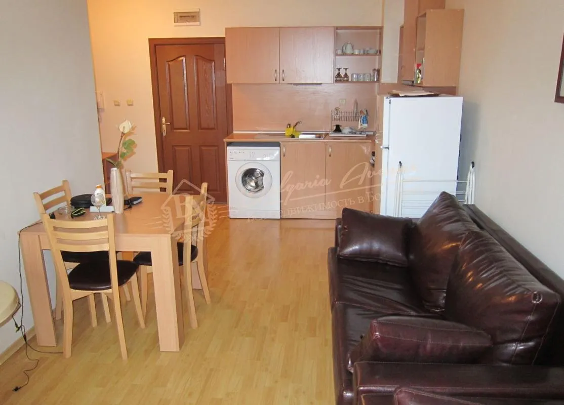 Апартамент с 1 спальней в южной части в г.Св.Влас