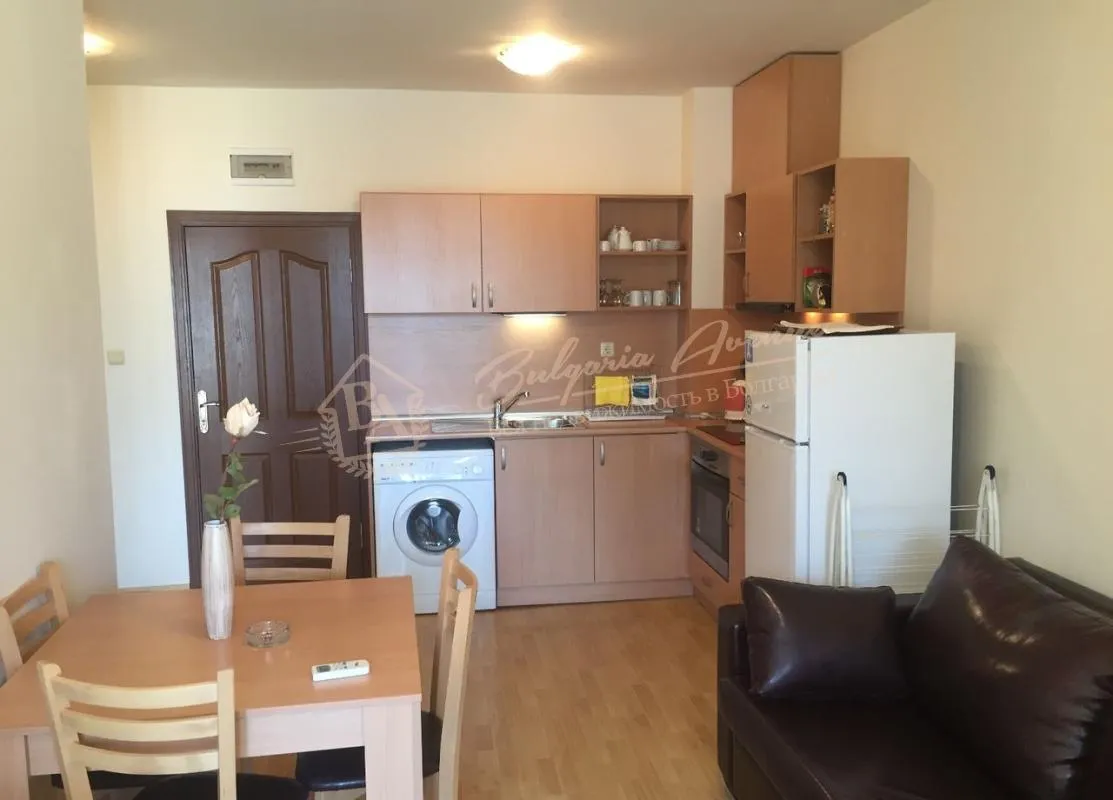 Апартамент с 1 спальней в южной части в г.Св.Влас