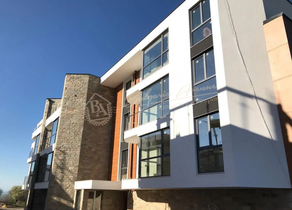 Двухкомнатная квартира на первой линии от застройщика в Сарафово, г.Бургас