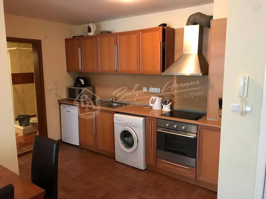 Двухкомнатная квартира с видом на море в Panorama Fort Beach Resort, г.Св.Влас