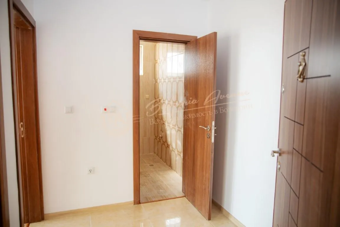 Квартира с 1 спальней на первой линии с видом на море в г. Св.Влас